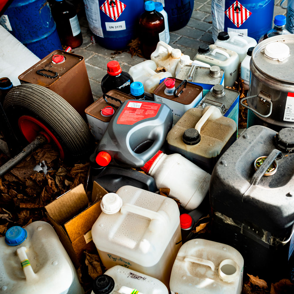 Serviços de recolha de monos, lixo, moveis velhos, electrodomesticos velhos